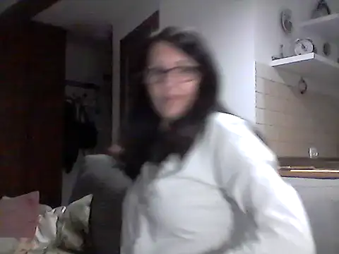 Elena48324 online show from 04/01/26, 05:54