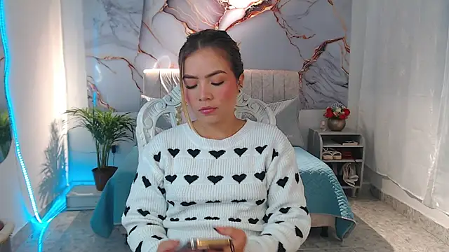 Snapshot of _Tiffany1 chatting on 09/12/25, 08:09 Tiffany1 online show from 09/12/25, 08:09