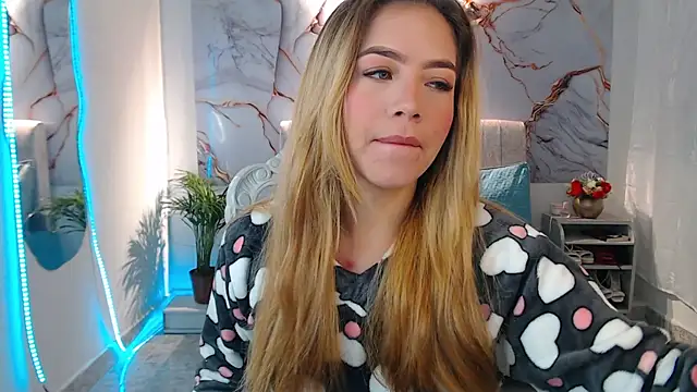 Snapshot of _Tiffany1 chatting on 09/14/25, 06:40 Tiffany1 online show from 09/14/25, 06:40