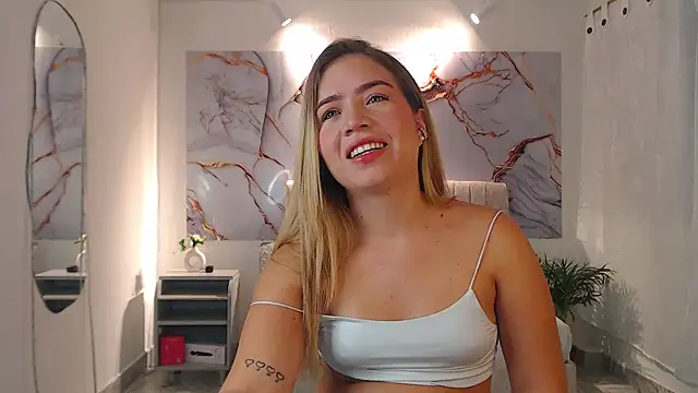 Snapshot of _Tiffany1 chatting on 10/17/25, 07:49 Tiffany1 online show from 10/17/25, 07:49