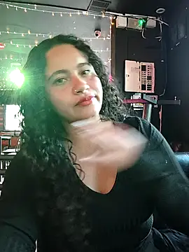 Snapshot of Yaya_watson chatting on 11/06/25, 09:15 Yaya watson online show from 11/06/25, 09:15