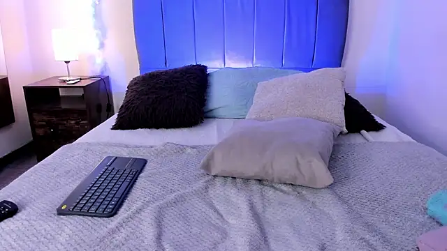 Ambar gh1 online show from 04/13/26, 08:47