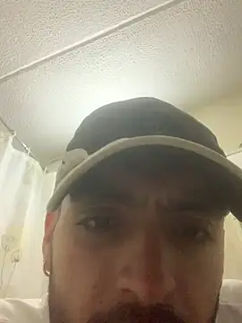 malek xarx  online show from 12/14/25, 06:30