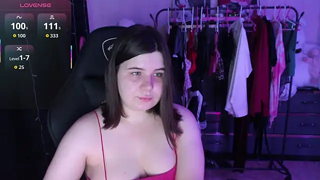 Snapshot of AmyVibess chatting on 06/23/26, 06:06 AmyVibess online show from 06/23/26, 06:06