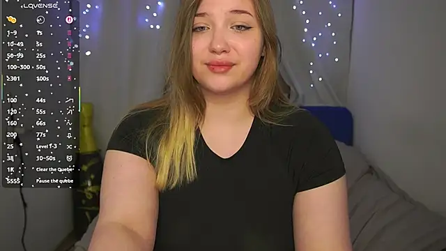 CuteSharloti online show from 04/19/26, 06:10