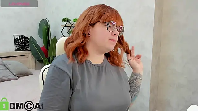 Michelle Wilsson online show from 10/13/25, 07:52