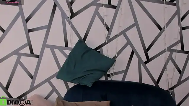 Michelle Wilsson online show from 03/21/26, 07:35