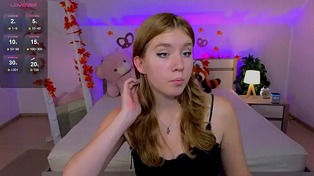 Snapshot of Iris_Rain chatting on 09/22/25, 10:28 Iris Rain online show from 09/22/25, 10:28