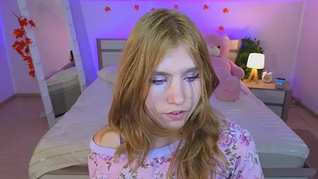 Snapshot of Iris_Rain chatting on 10/04/25, 09:51 Iris Rain online show from 10/04/25, 09:51