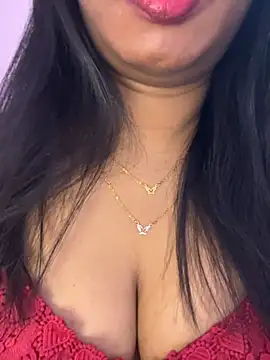 Snapshot of tamil_Aarathi chatting on 07/04/26, 03:29 tamil Aarathi online show from 07/04/26, 03:29