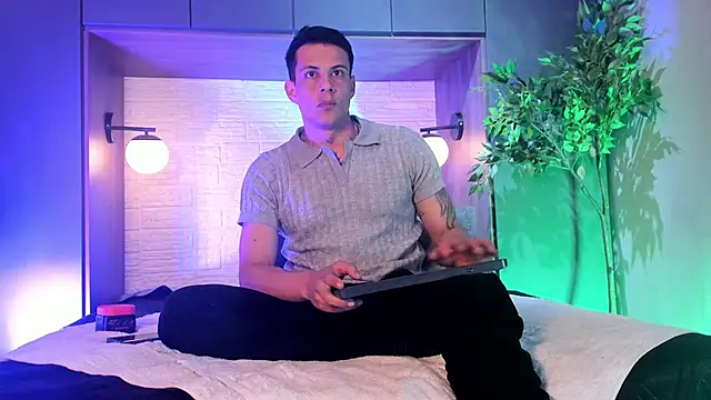 Dustin Sonne online show from 01/09/26, 03:31