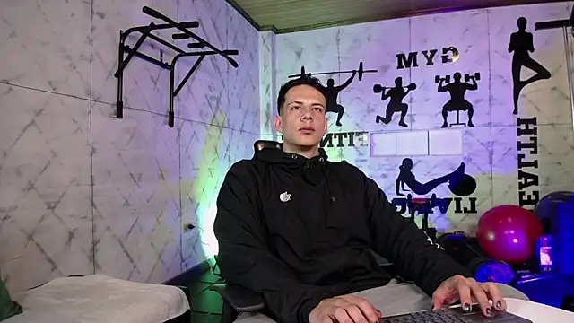 Dustin Sonne online show from 06/02/26, 03:41