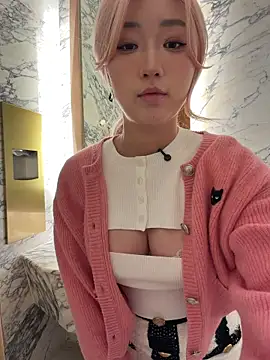 winter11 online show from 02/10/26, 07:01