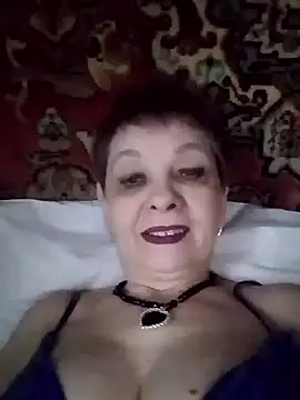 Snapshot of Rose60301 chatting on 11/27/25, 11:01 Rose60301 online show from 11/27/25, 11:01