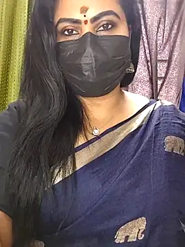 honey-flower online show from 11/30/25, 07:12