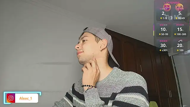 Aleecandrews online show from 10/21/25, 07:25