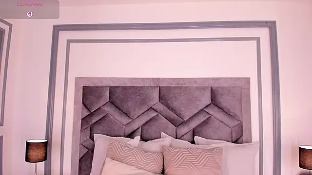 MaddieParker online show from 11/29/25, 12:08