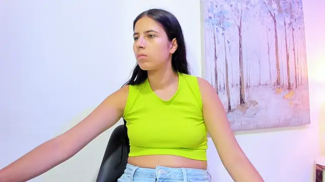 Snapshot of DanniaKross chatting on 10/23/25, 07:45 DanniaKross online show from 10/23/25, 07:45