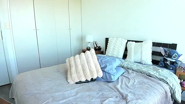 FantasticSonya online show from 03/25/26, 03:40