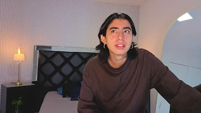 Snapshot of ryo_light chatting on 10/01/25, 07:42 ryo light online show from 10/01/25, 07:42