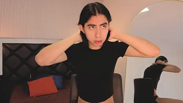 Snapshot of ryo_light chatting on 10/06/25, 08:39 ryo light online show from 10/06/25, 08:39