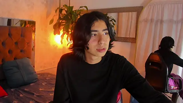 Snapshot of ryo_light chatting on 10/10/25, 11:09 ryo light online show from 10/10/25, 11:09