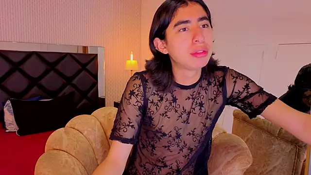 Snapshot of ryo_light chatting on 11/22/25, 08:41 ryo light online show from 11/22/25, 08:41