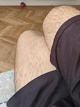 Snapshot of LeoMaduroSP chatting on 10/11/25, 02:15 LeoMaduroSP online show from 10/11/25, 02:15