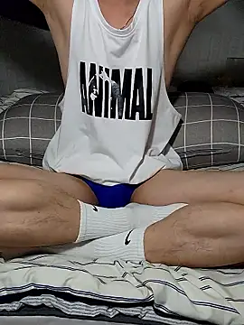 icejuljulju online show from 02/04/26, 01:39