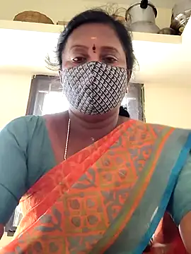 Snapshot of tamil_Nathi chatting on 11/26/25, 10:05 tamil Nathi online show from 11/26/25, 10:05