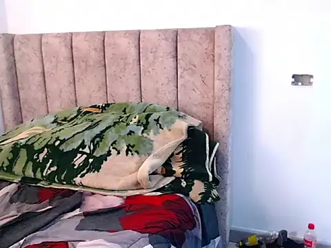 andrewburke06 online show from 04/07/26, 02:50