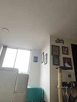 Megan colsom online show from 09/25/25, 07:50