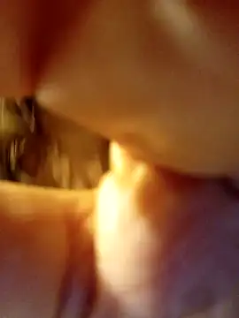 Snapshot of fuffettina chatting on 09/19/25, 07:32 fuffettina online show from 09/19/25, 07:32