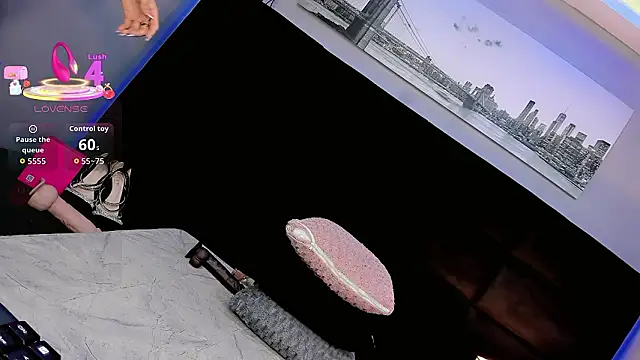 Baby-Isa online show from 03/25/26, 05:46