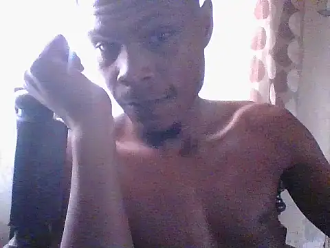 Snapshot of BIGBOYSOUTH chatting on 10/06/25, 01:52 BIGBOYSOUTH online show from 10/06/25, 01:52