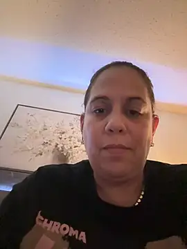 PrettyKittyMia online show from 04/12/26, 09:20