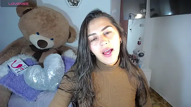 Snapshot of channel-rose1 chatting on 09/26/25, 04:38 channel-rose1 online show from 09/26/25, 04:38