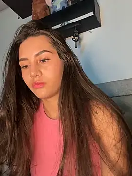 Snapshot of channel-rose1 chatting on 10/10/25, 01:37 channel-rose1 online show from 10/10/25, 01:37