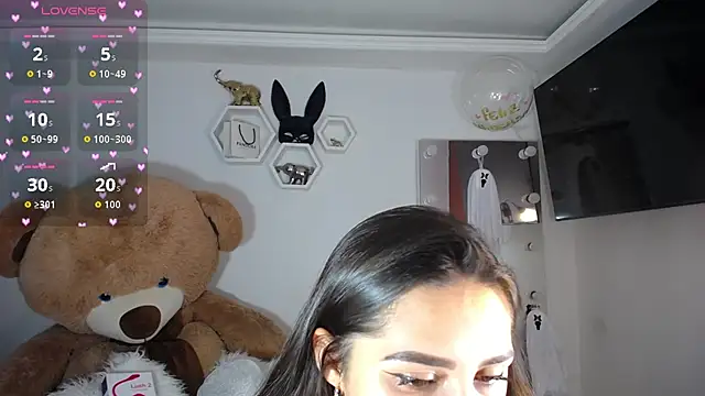 Snapshot of channel-rose1 chatting on 10/16/25, 07:42 channel-rose1 online show from 10/16/25, 07:42