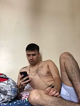 Snapshot of Cesar_Augusto chatting on 10/04/25, 03:54 Cesar Augusto online show from 10/04/25, 03:54