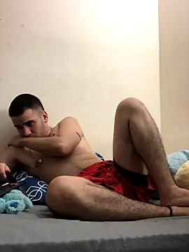 Snapshot of Cesar_Augusto chatting on 10/16/25, 12:00 Cesar Augusto online show from 10/16/25, 12:00