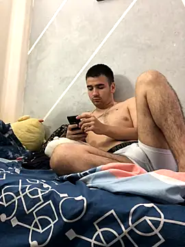 Snapshot of Cesar_Augusto chatting on 11/07/25, 01:33 Cesar Augusto online show from 11/07/25, 01:33