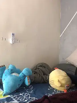 Snapshot of Cesar_Augusto chatting on 02/18/26, 01:29 Cesar Augusto online show from 02/18/26, 01:29