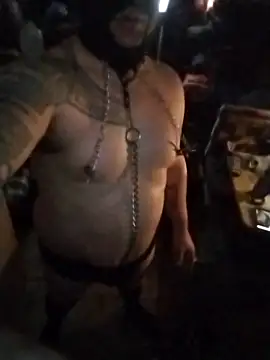 Snapshot of JoeyUhOh chatting on 12/03/25, 08:45 JoeyUhOh online show from 12/03/25, 08:45