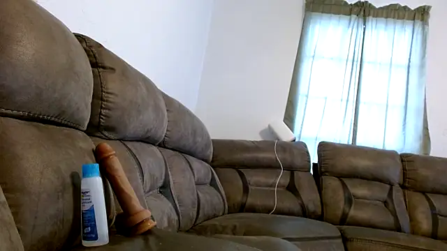 Snapshot of carlithefreak chatting on 01/29/25, 05:45 carlithefreak online show from 01/29/25, 05:45