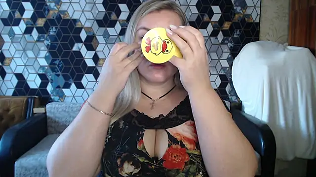 NikaSkylink online show from 02/04/26, 05:24