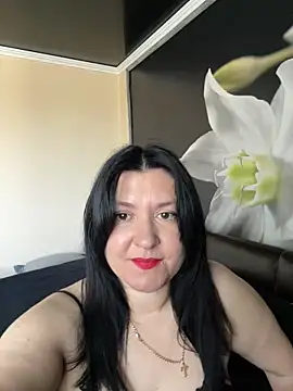 Liza Will online show from 05/08/26, 06:19