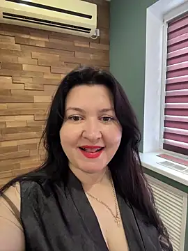 Liza Will online show from 05/20/26, 06:41