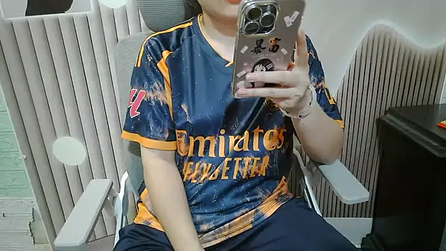 Emachiii online show from 09/09/25, 12:26