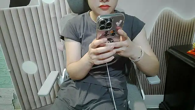 Emachiii online show from 09/21/25, 12:51